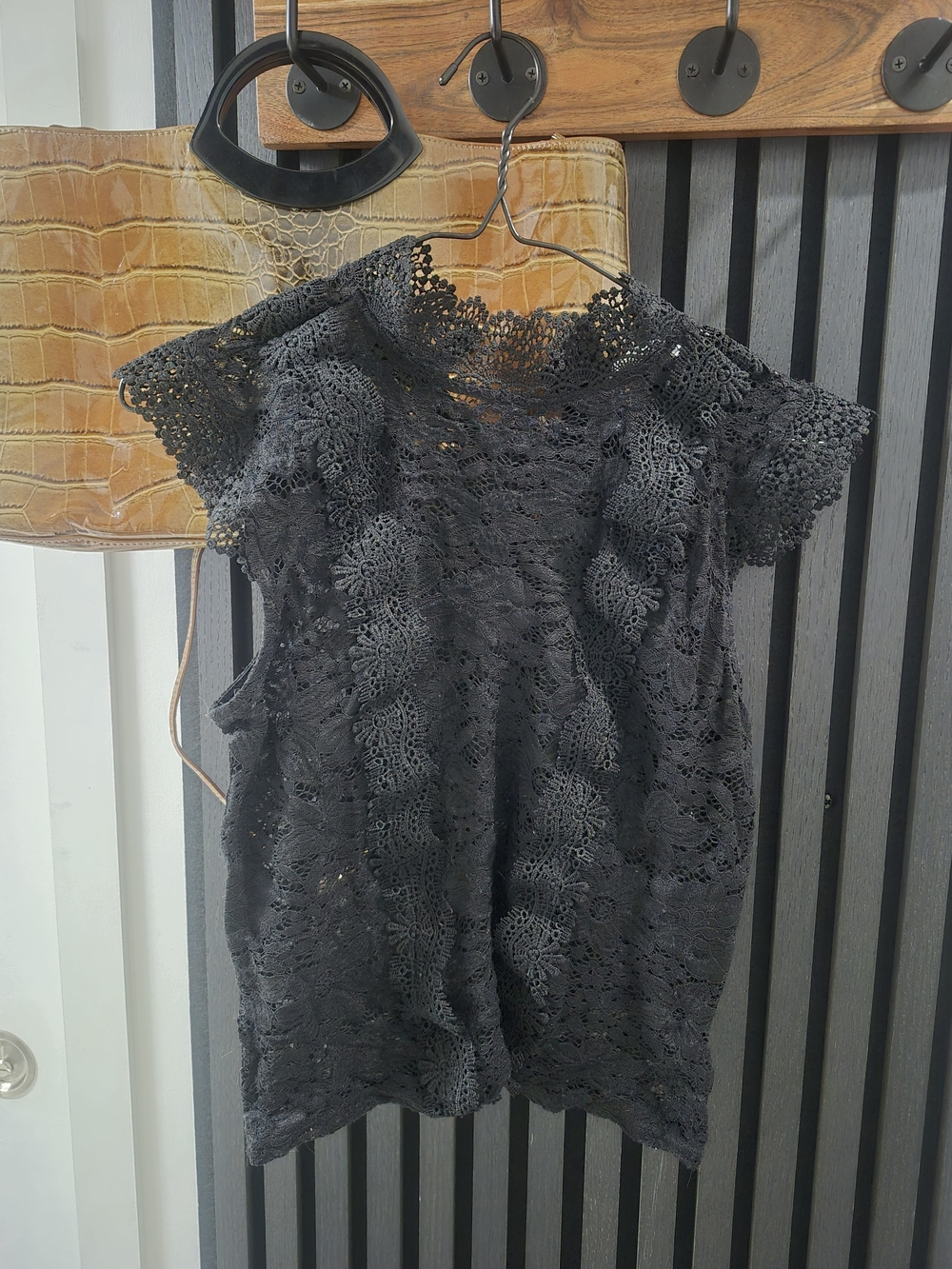 Suzy Shier Black Crochet Lace Cap-Sleeve Top